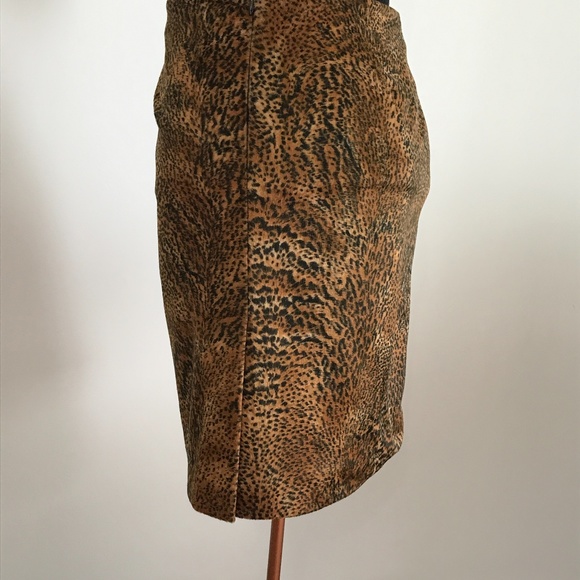 Jones New York -   Faux Fur Animal Print Mini Skirt - Picture 3 of 8